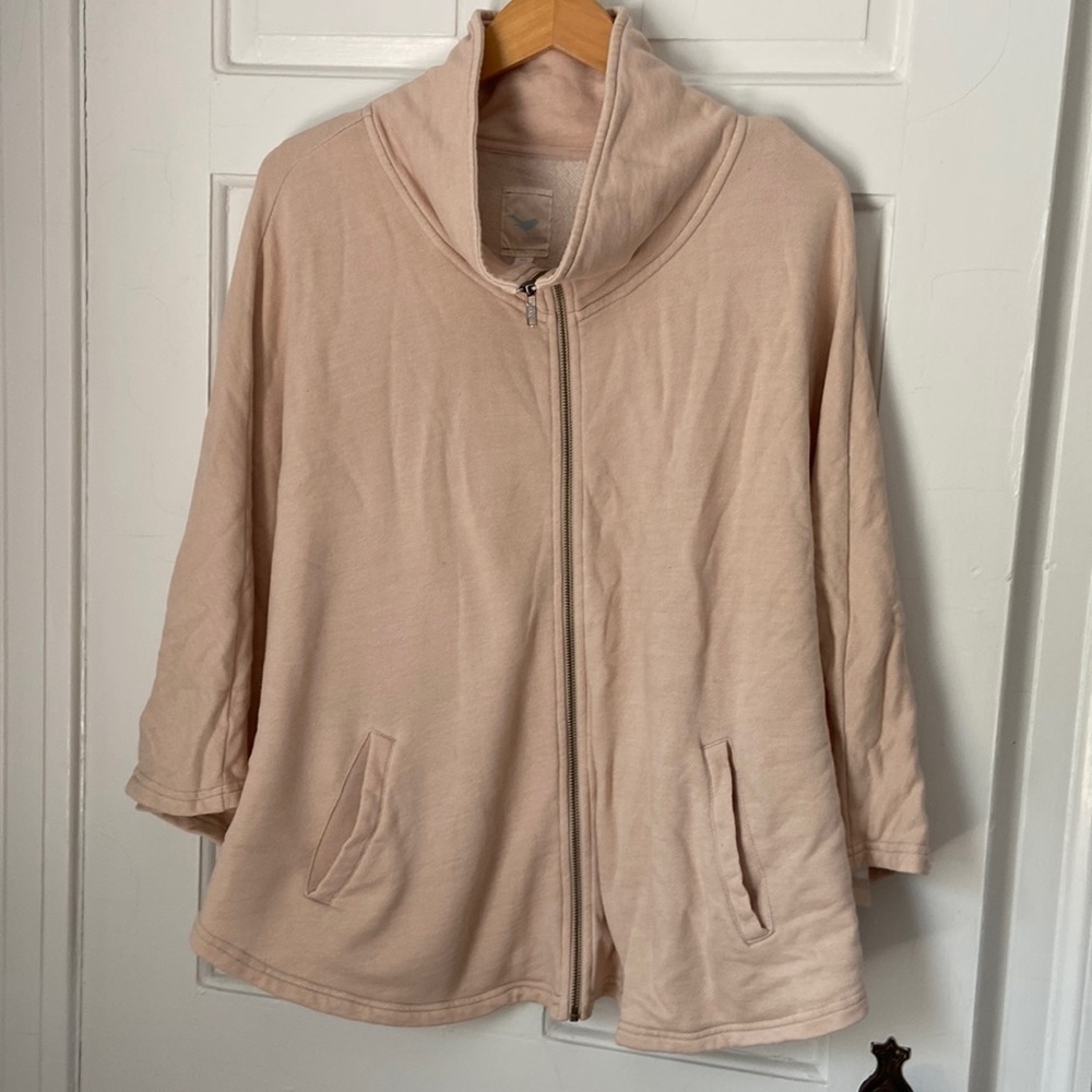 STEM cape zip up M/L